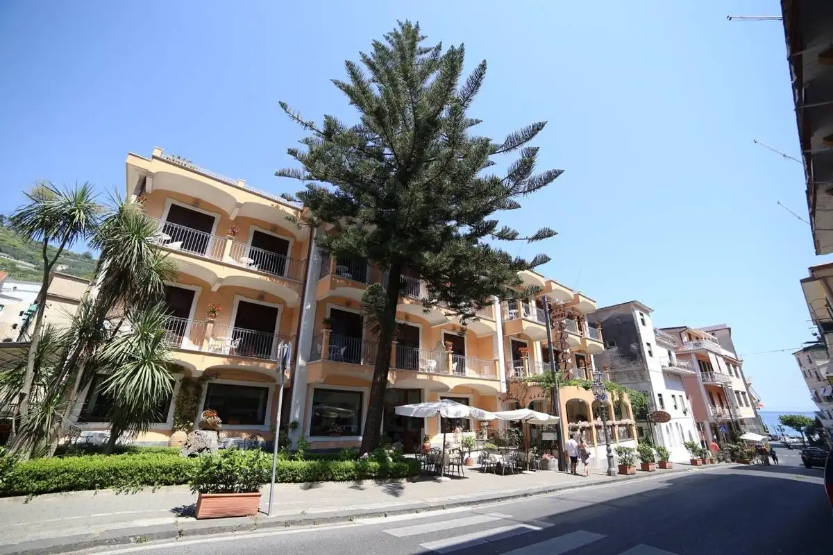 Hotel Santa Lucia Minori